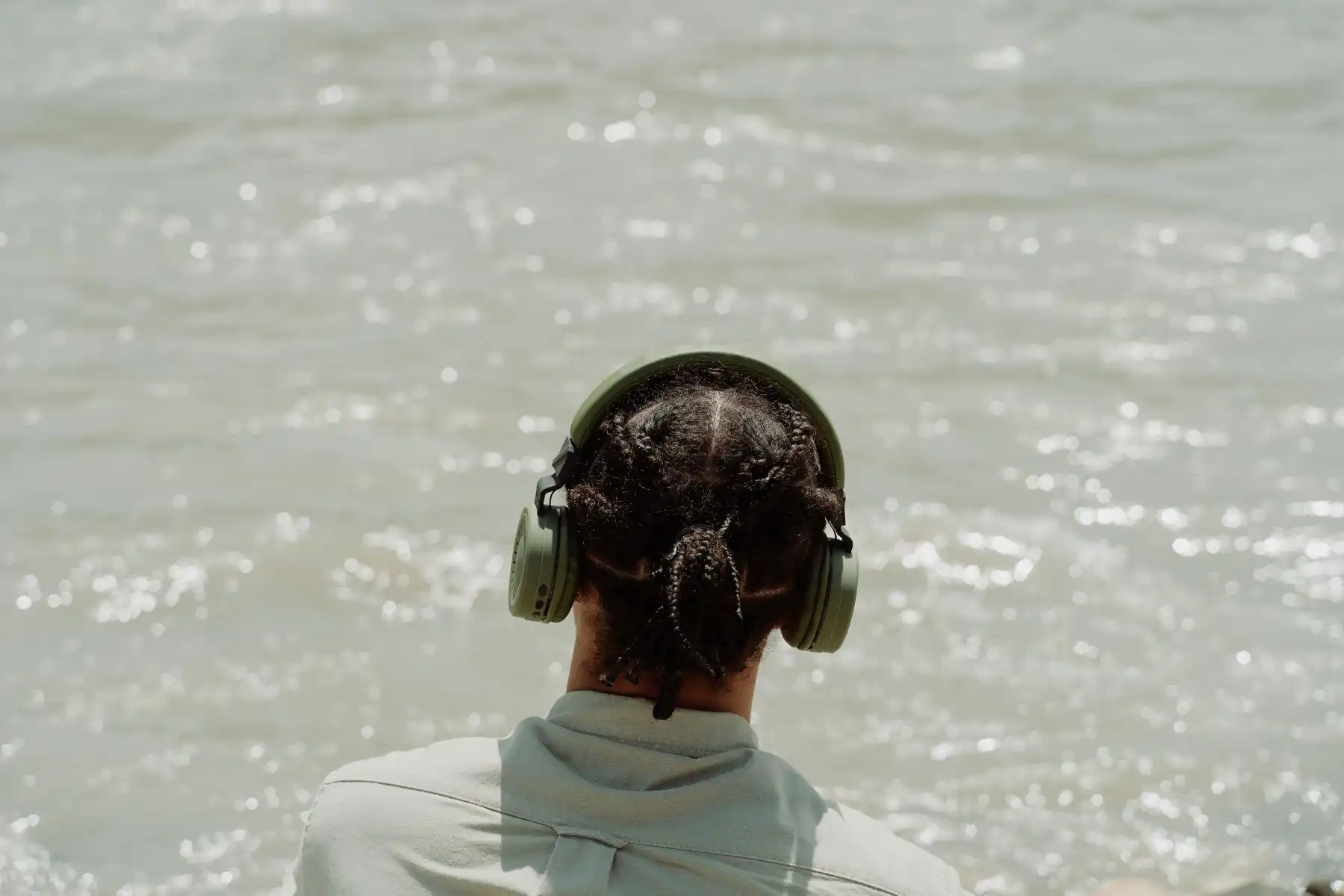 Noise-cancelling headphones and hearing loss: OTC signal